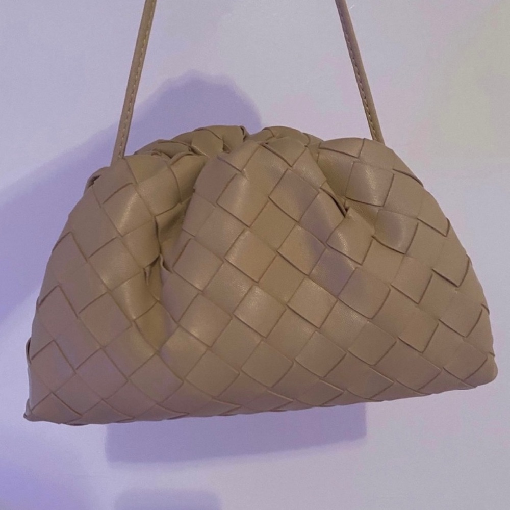 Bottega Veneta mini pouch